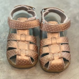 See Kai Run size 9 rose gold